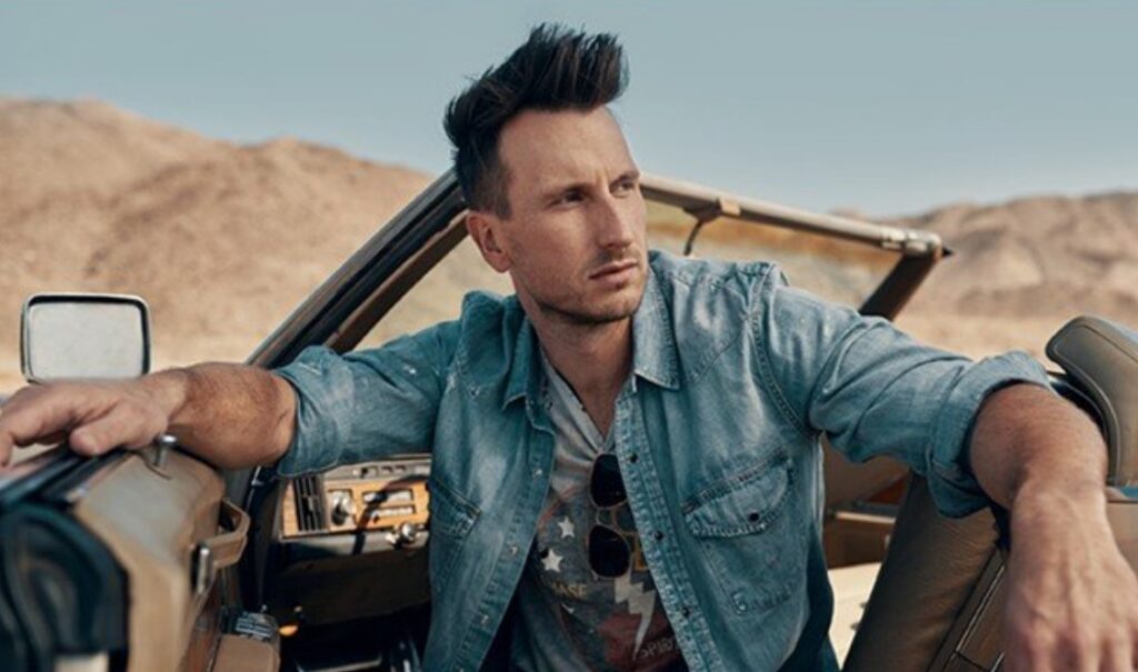 Russell Dickerson