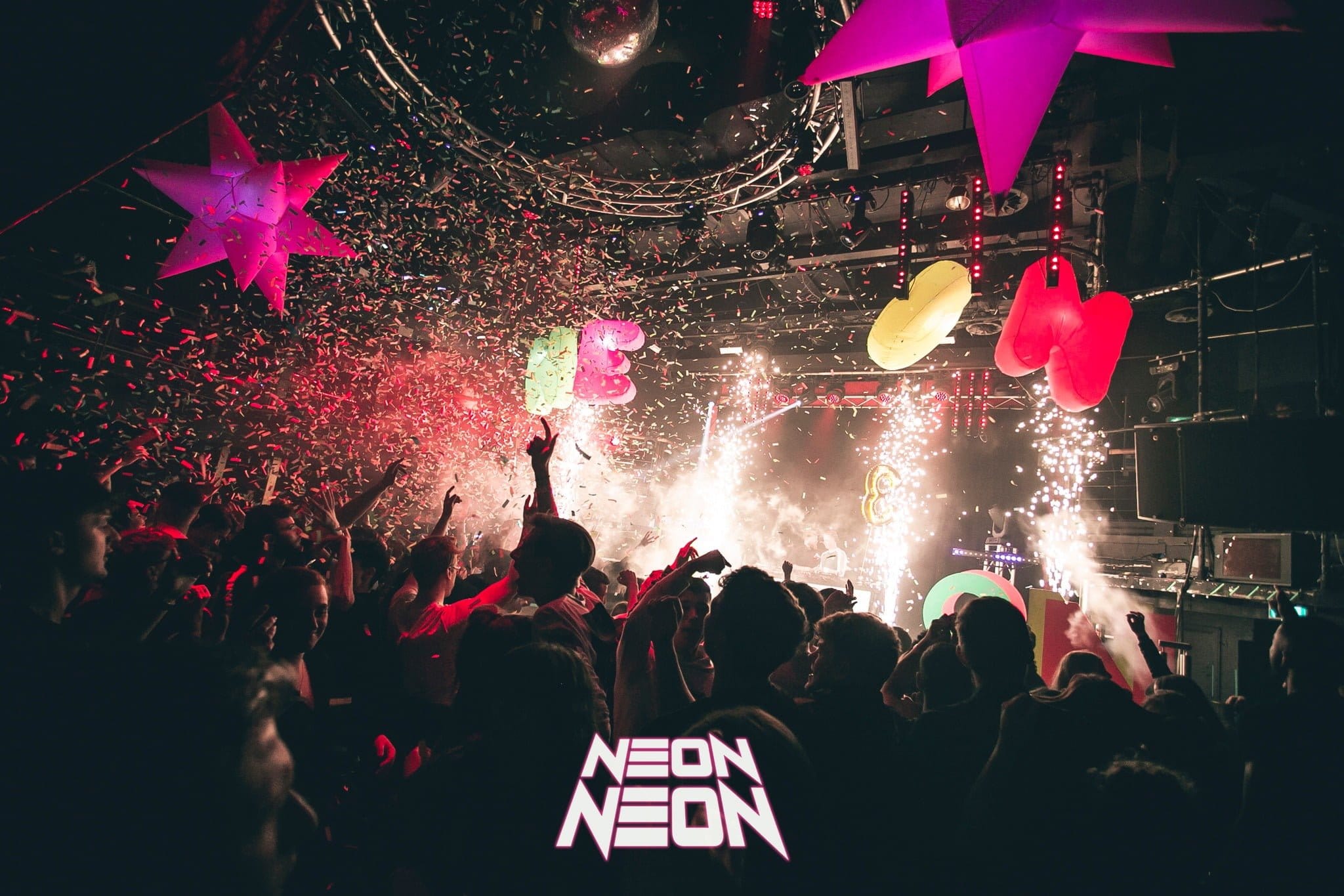 Tucker Wetmore: Brunette World Tour