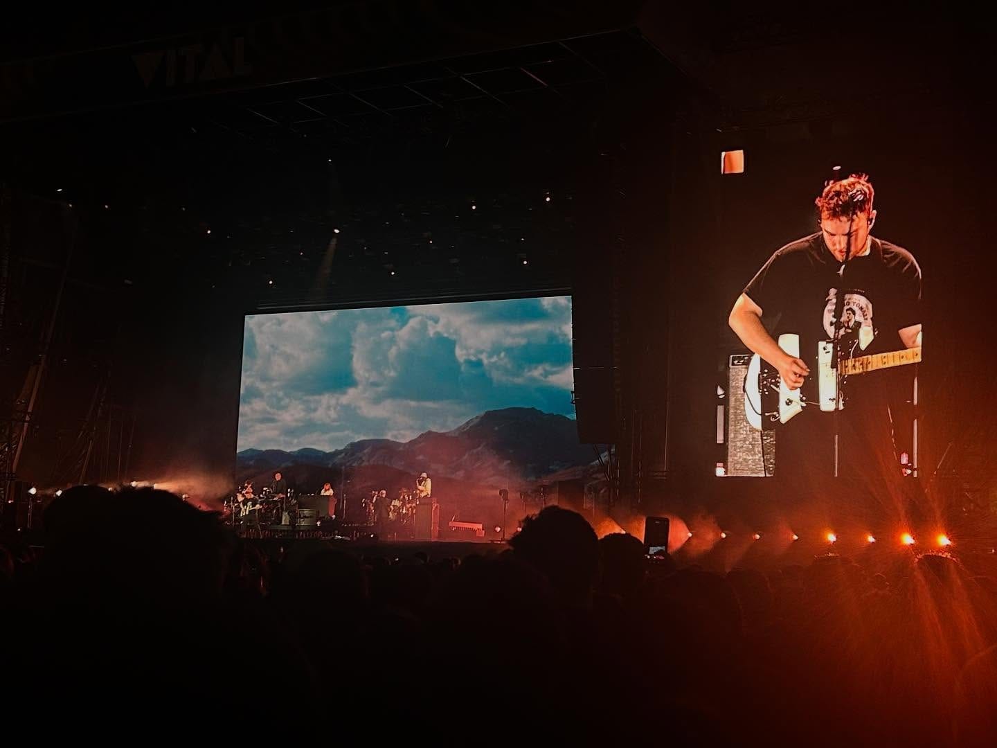 Zach Bryan – With Heaven On Tour